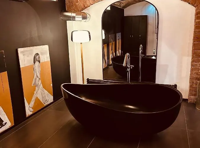 Apartamento Nest Loft And Cellar Novara